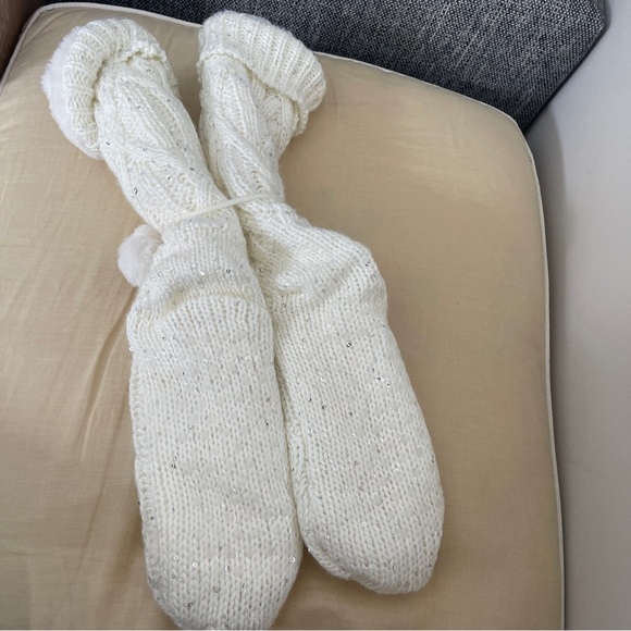 New Slipper Socks Thermal cable Knit Sequins Rubber Grips - Picture 2 of 3